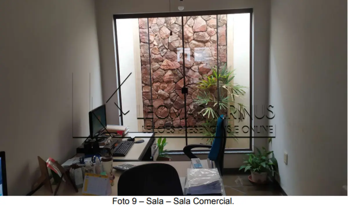 LOTE 000 - PRÉDIO COMERCIAL E RESIDENCIAL