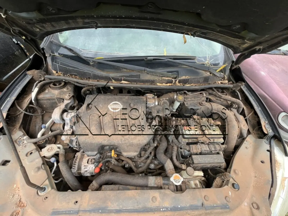 LOTE 001 - NISSAN SENTRA