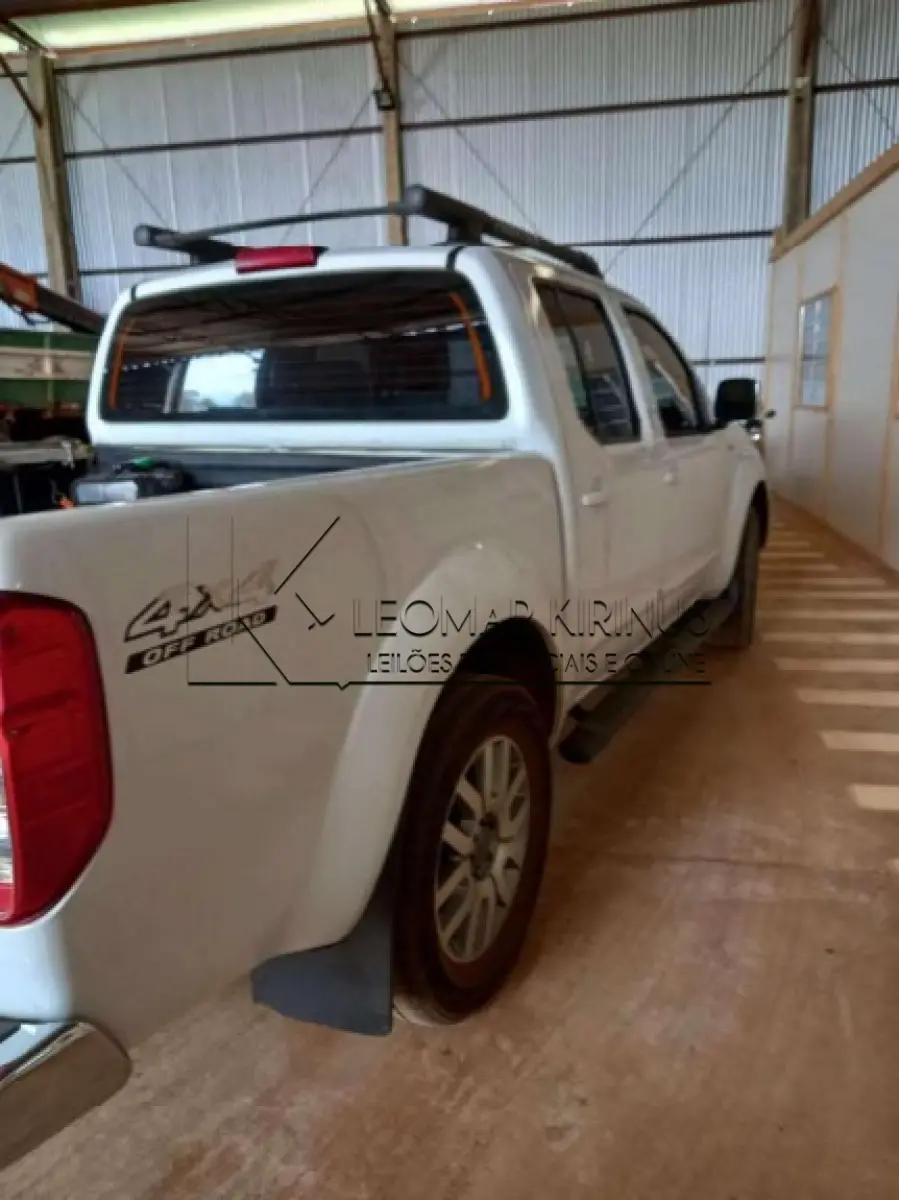 LOTE 000 - NISSAN FRONTIER SL 4X4