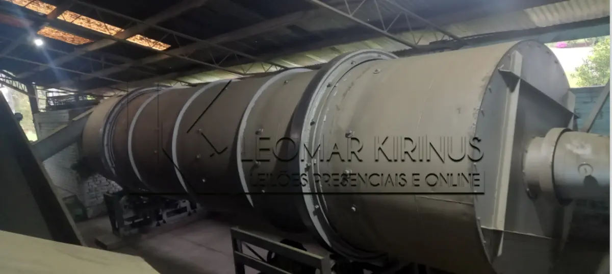 LOTE 001 - EM TERRENO DE 5.000M² COM BENFEITORIAS