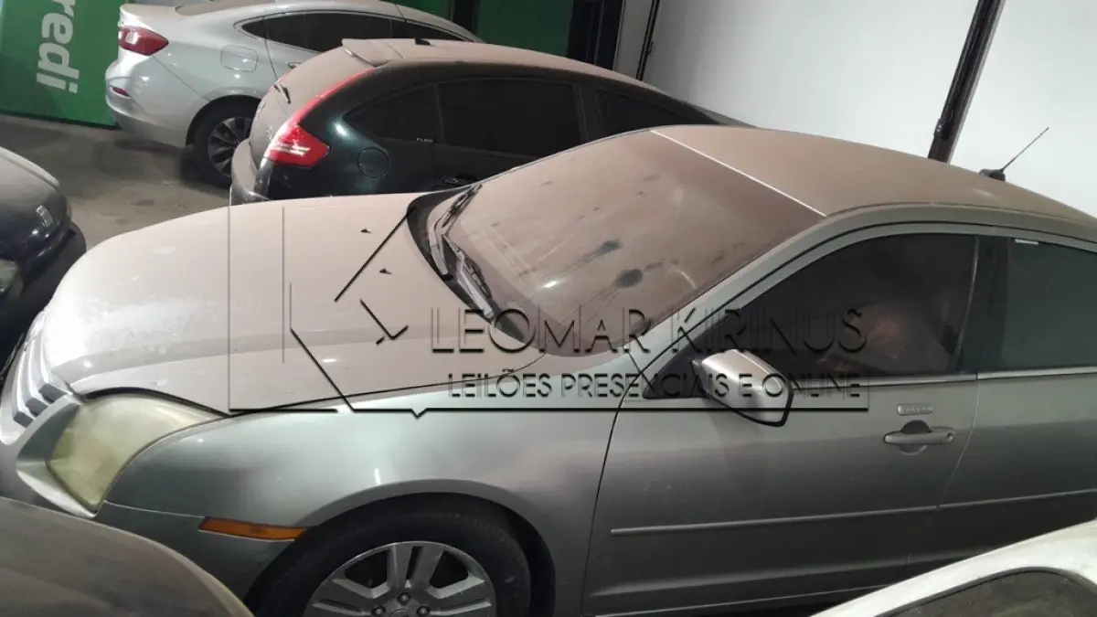 LOTE 000 - FORD FUSION
