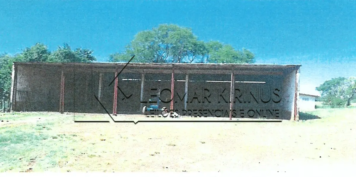 LOTE  - ÁREA DE TERRAS DE 05HA E INSTALAÇÕES DE FRIGORÍFICO