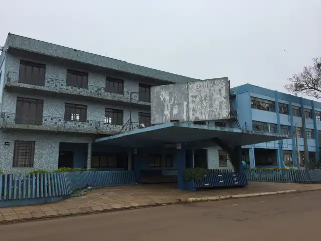 IMÓVEL COMERCIAL E DEPENDÊNCIAS NO CENTRO DE SÃO BORJA