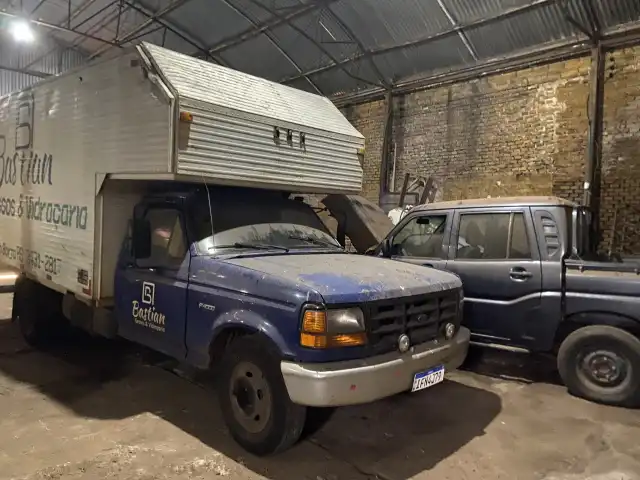 FORD F4000