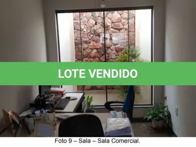 LOTE 000 - PRÉDIO COMERCIAL E RESIDENCIAL