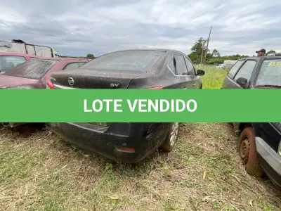 LOTE 001 - NISSAN SENTRA