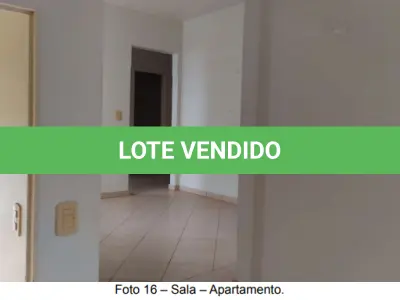 LOTE 000 - PRÉDIO COMERCIAL E RESIDENCIAL