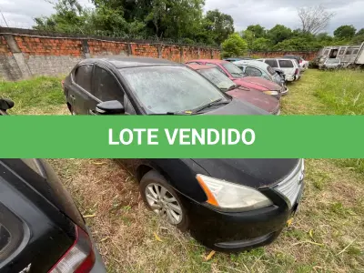 LOTE 001 - NISSAN SENTRA