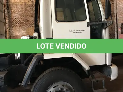 LOTE 001 - FORD CARGO 2425