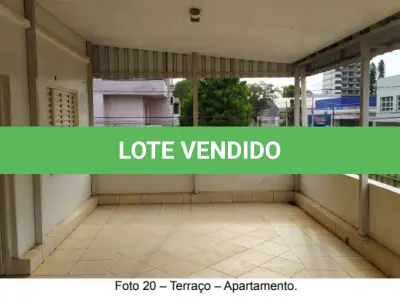 LOTE 000 - PRÉDIO COMERCIAL E RESIDENCIAL