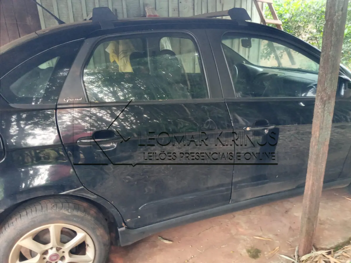 LOTE 001 - FIAT SIENA ATTRACTIV 1.4