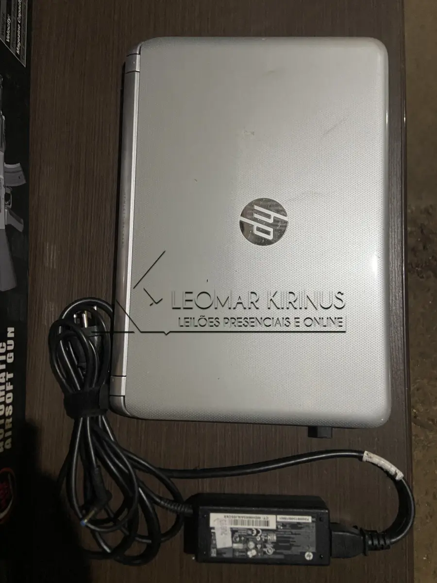 LOTE 010 - NOTEBOOK HP