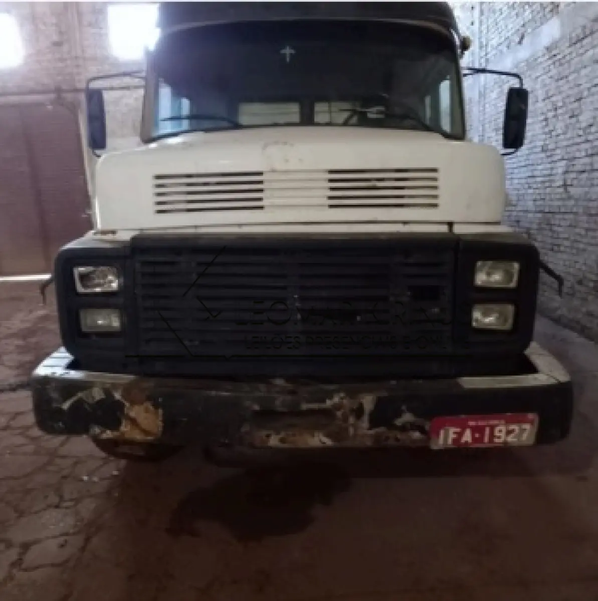 LOTE 001 - CAMINHÃO BASCULANTE MERCEDES BENZ 1932