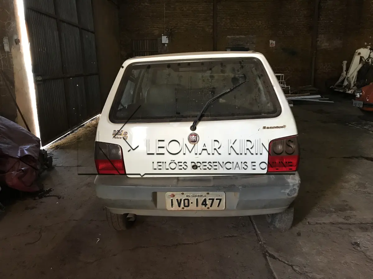 LOTE 001 - FIAT UNO MILLE WAY ECONOMY