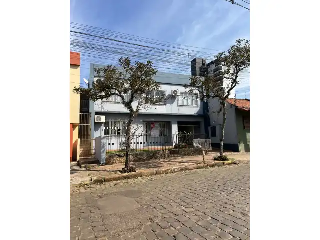 IMÓVEL RESIDENCIAL