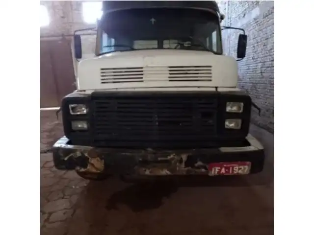 CAMINHÃO MERCEDES BENZ 1932 BASCULANTE