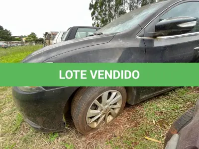 LOTE 001 - NISSAN SENTRA