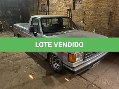 LOTE 000 - FORD F1000 SS