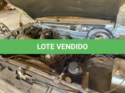 LOTE 000 - FORD F1000 SS