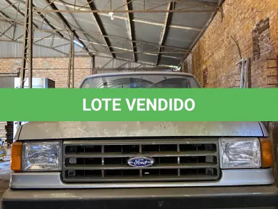 LOTE 000 - FORD F1000 SS