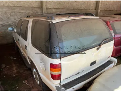 LOTE 001 - CHEVROLET BLAZER DLX