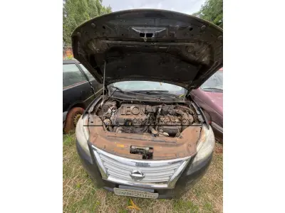 LOTE 001 - NISSAN SENTRA