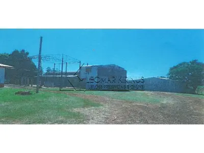 LOTE 001 - ÁREA DE TERRAS DE 05HA E INSTALAÇÕES DE FRIGORÍFICO