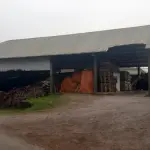 LOTE 001 - EM TERRENO DE 5.000M² COM BENFEITORIAS